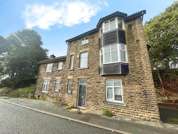 4 Bedroom Detached House For Sale In Woodhead Road, Tintwistle, Glossop, Derbyshire, SK13