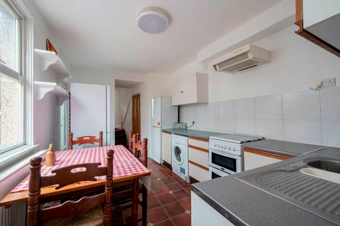 3 Bedroom End Of Terrace House To Rent In Haydons Road, Wimbledon, SW19