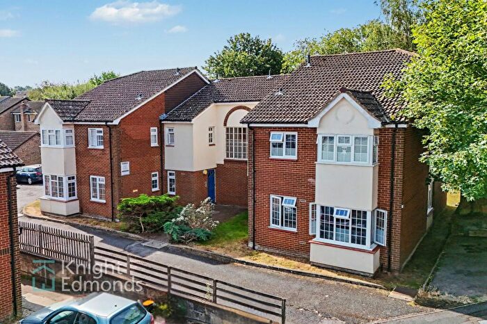 Flat For Sale In Chiltern Close, Downswood, ME15