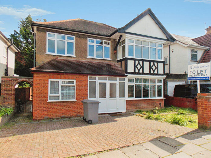 7 Bedroom Semi-Detached House To Rent In Draycott Avenue, Kenton, Harrow, HA3
