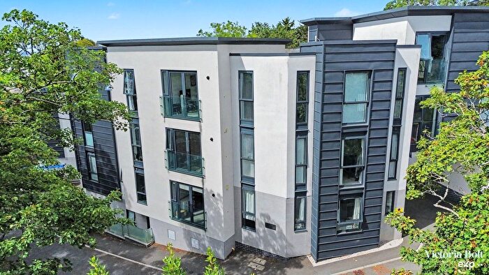 1 Bedroom Flat For Sale In Sir Leonard Rogers Close, Plymouth, PL3