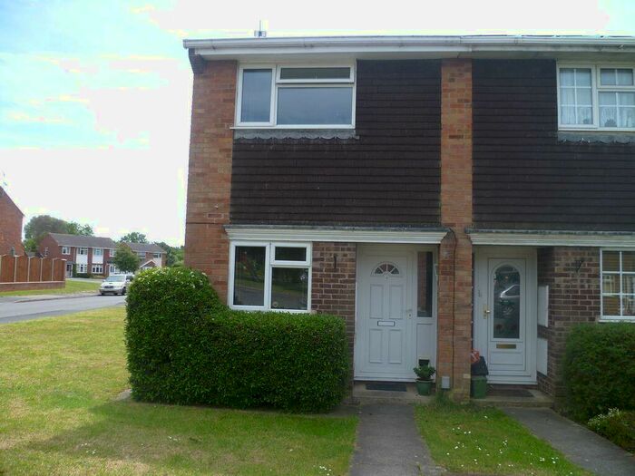 2 Bedroom House To Rent In Verdun Close, Whitnash, CV31