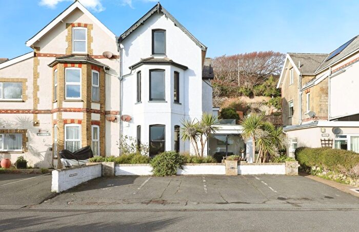 6 Bedroom Semi Detached House For Sale In Spring Gardens, Ventnor, PO38