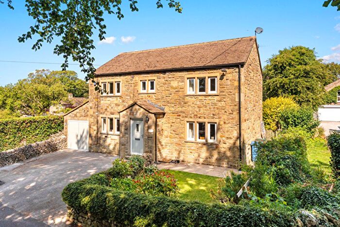4 Bedroom Detached House For Sale In Monkholme Lane, Threshfield, Skipton, North Yorkshire, BD23