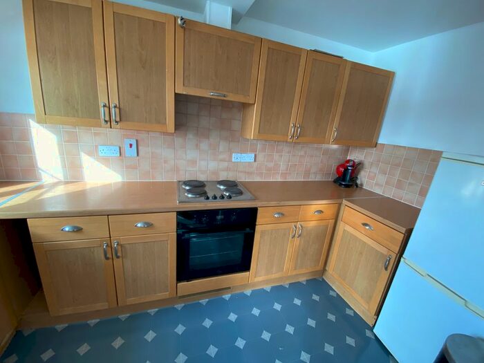 2 Bedroom Flat To Rent In Harrisons Wharf, Purfleet, RM19