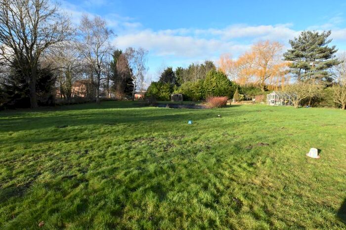 3 Bedroom Detached House For Sale In Green Lane, Belton, Doncaster, DN9