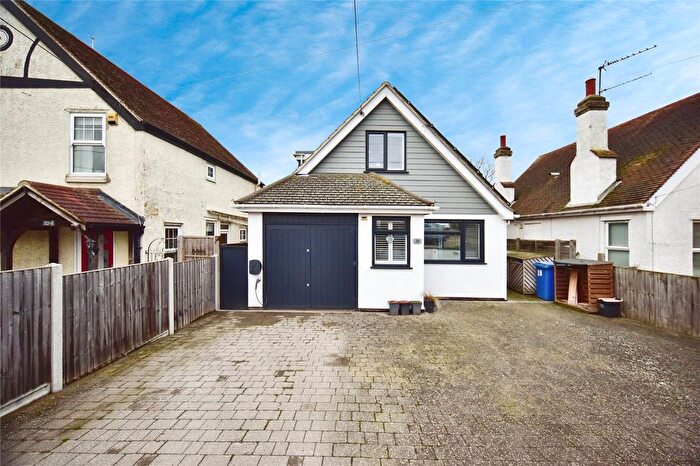 4 Bedroom Bungalow For Sale In Baldwin Road, Minster On Sea, Sheerness, Kent, ME12