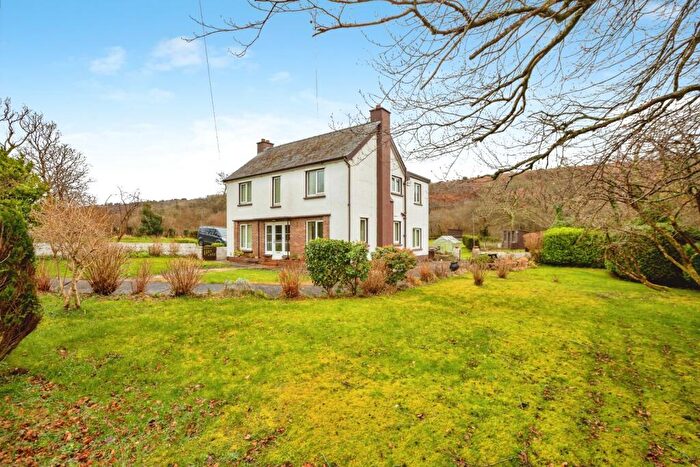 5 Bedroom Detached House For Sale In Dinas Cross, Newport, Pembrokeshire, SA42