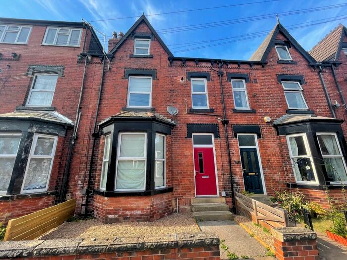 1 Bedroom Flat To Rent In Sholebroke Mount, Leeds, Uk, LS7