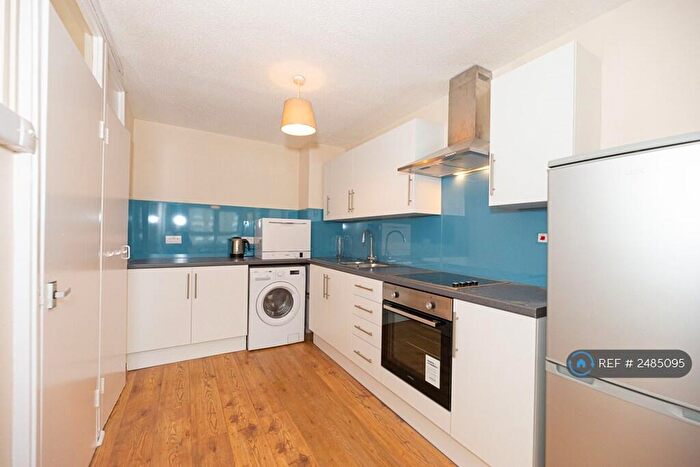 3 Bedroom Maisonette To Rent In Goulden House, London, SW11