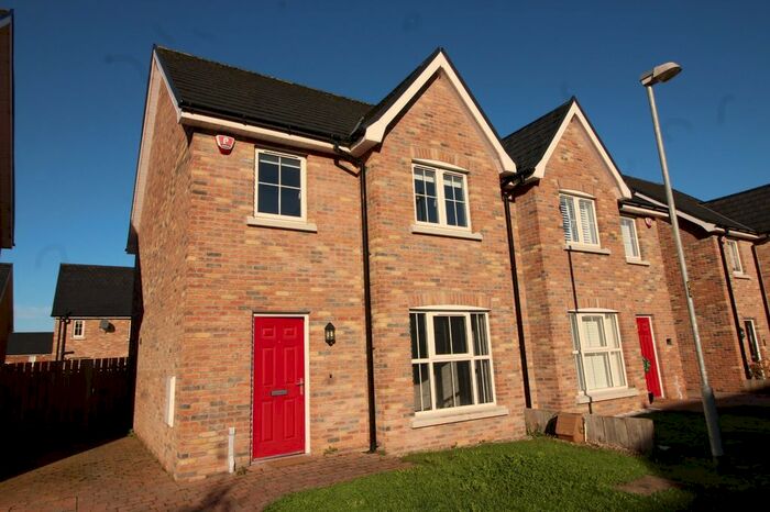 3 Bedroom Semi-Detached House For Sale In Ayrshire View, Lisburn, County Down, BT28