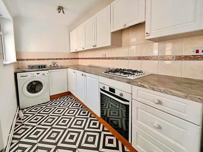 2 Bedroom End Of Terrace House To Rent In Sturton Street, Cambridge, CB1