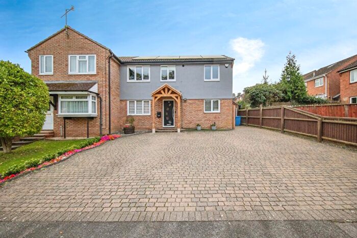 3 Bedroom Semi-Detached House For Sale In Milden Road, Ipswich, IP2