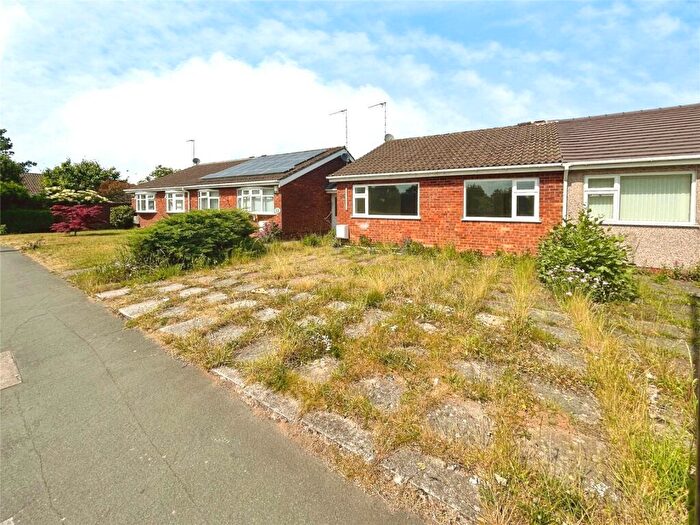 2 Bedroom Bungalow For Sale In Langbank Avenue, Ernesford Grange, Coventry, West Midlands, CV3