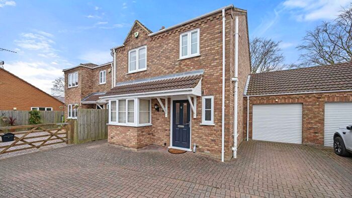 3 Bedroom Detached House For Sale In Woodford Gardens, Gorefield, Cambridgeshire, PE13