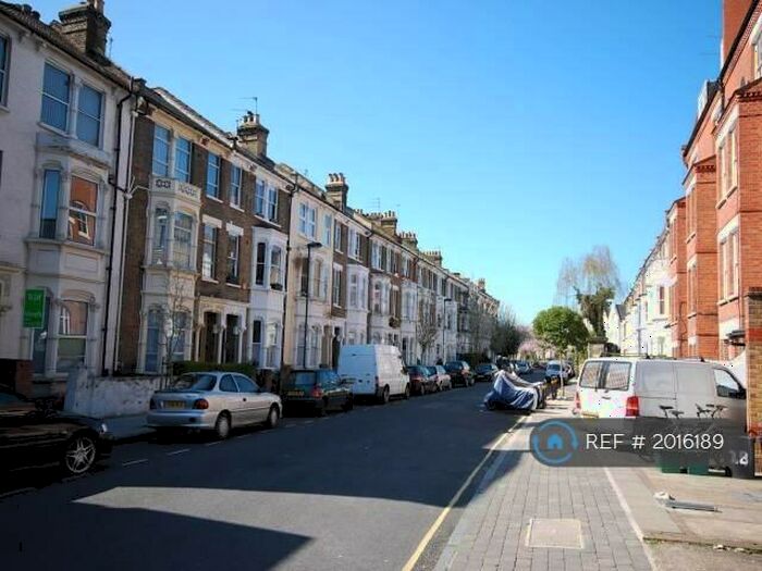 Studio To Rent In London, London, N19