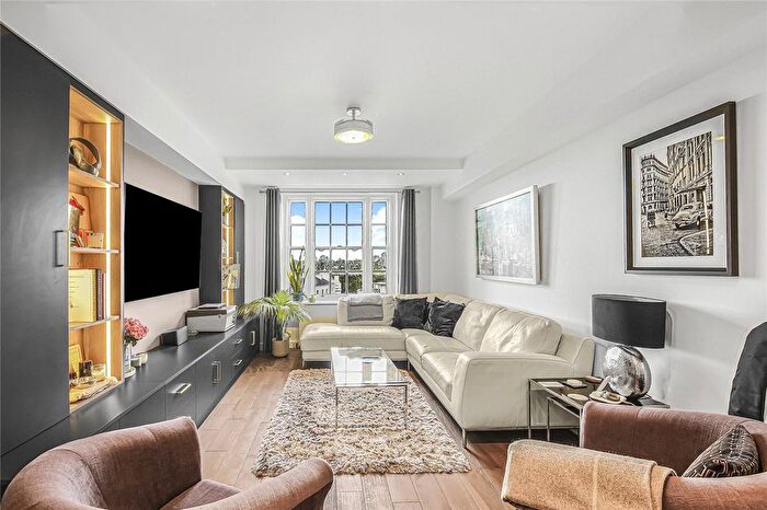 2 Bedroom Flat To Rent In Ivor Court, Gloucester Place, London, NW1