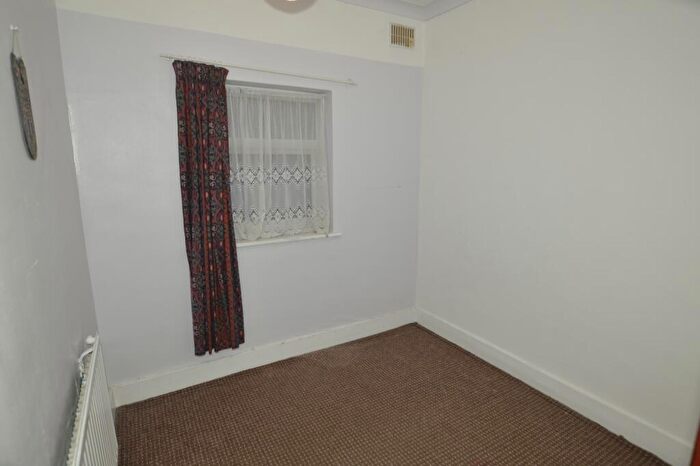 3 Bedroom Terraced House To Rent In Lathom Road, London, E6