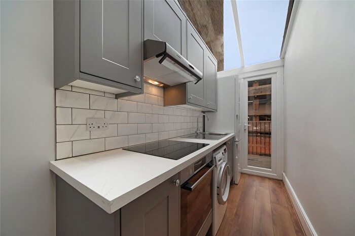 Studio To Rent In Church Street, Enfield, EN2