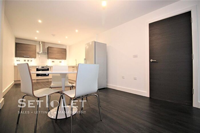 2 Bedroom Flat To Rent In Agin Court, Charles Street, Leicester, LE1