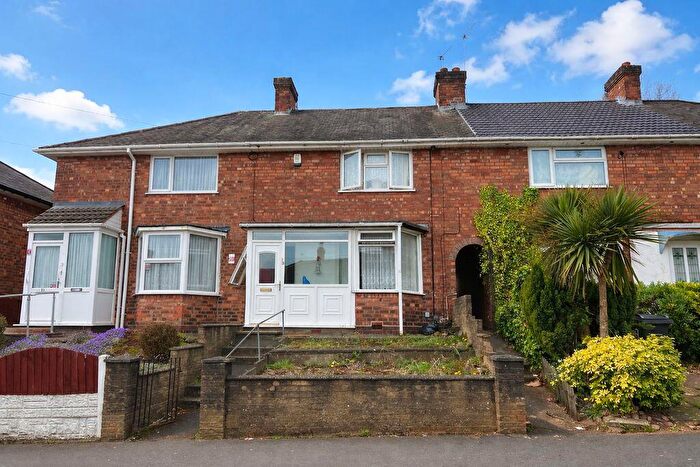 2 Bedroom Terraced House For Sale In Chingford Road, Kingstanding, Birmingham, B44