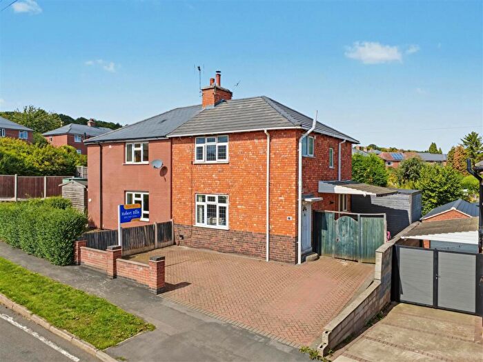 3 Bedroom Semi-Detached House For Sale In Doncaster Avenue, Sandiacre, Nottingham, NG10