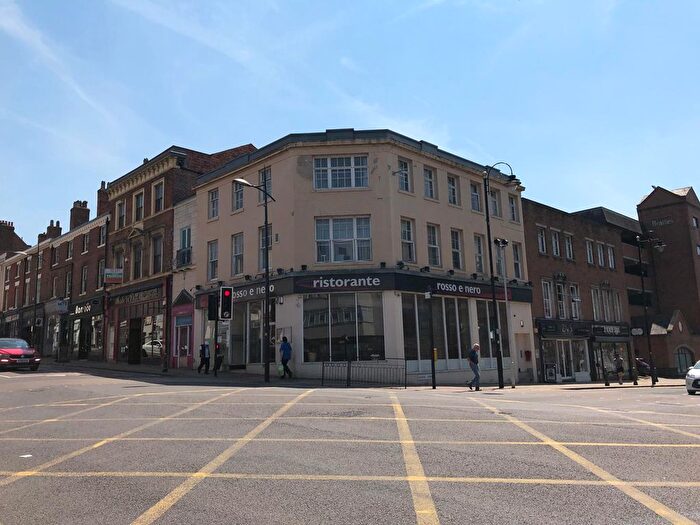 1 Bedroom Flat To Rent In School Street, City Centre, Wolverhampton, WV1