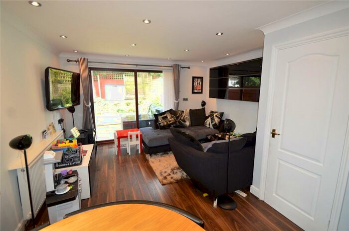 3 Bedroom End Of Terrace House To Rent In Cuthbert Gardens, London, SE25