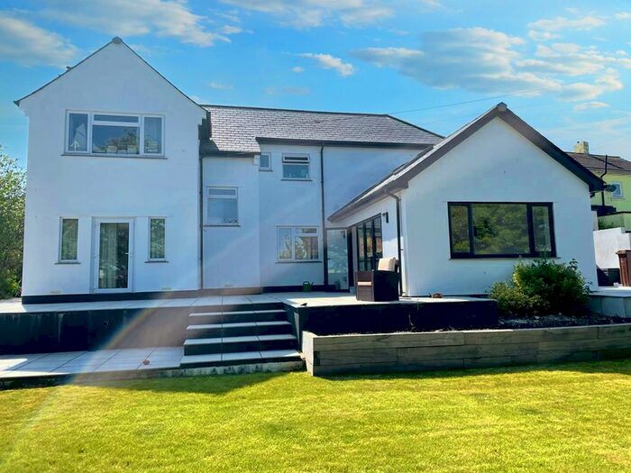 4 Bedroom Detached House To Rent In Green Lane, Fowey, PL23