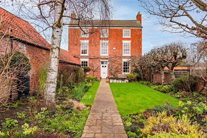 5 Bedroom Detached House For Sale In Newgate Street, Bingham, NG13
