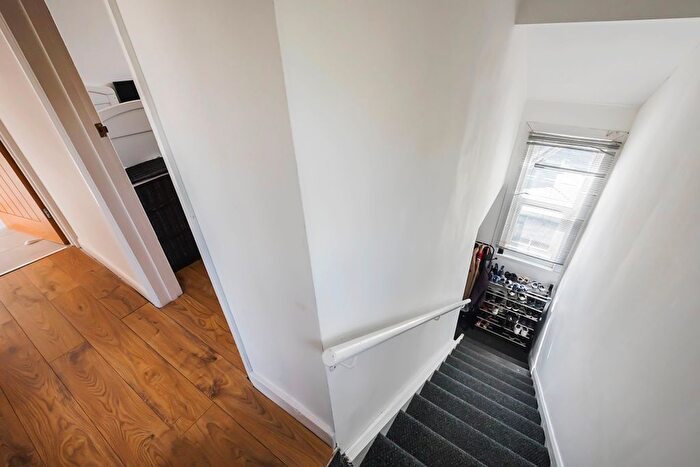 1 Bedroom Flat To Rent In Capworth Street, E10
