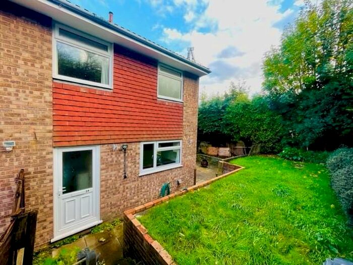 3 Bedroom House To Rent In Queens Avenue, Portishead, BS20