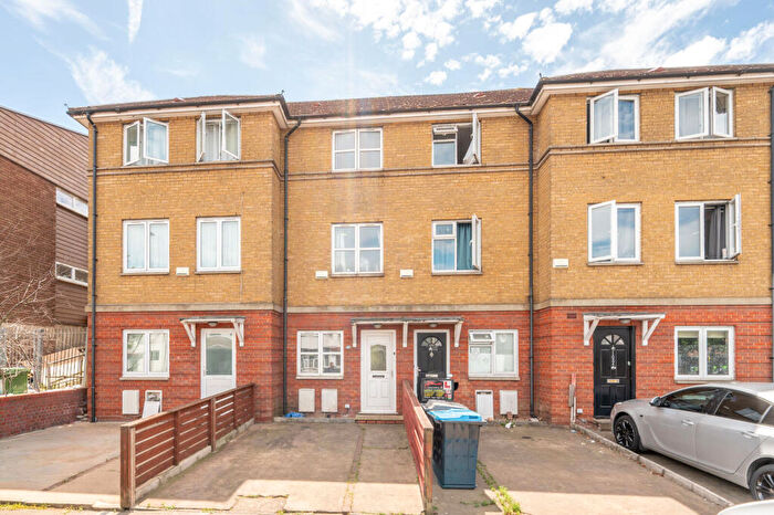 4 Bedroom Terraced House For Sale In Burnley Road, Dollis Hill, London, NW10