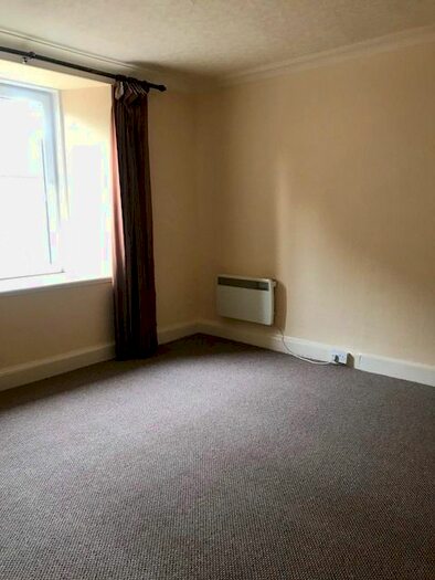 2 Bedroom Flat To Rent In Kinnoull Street, Perth, PH1