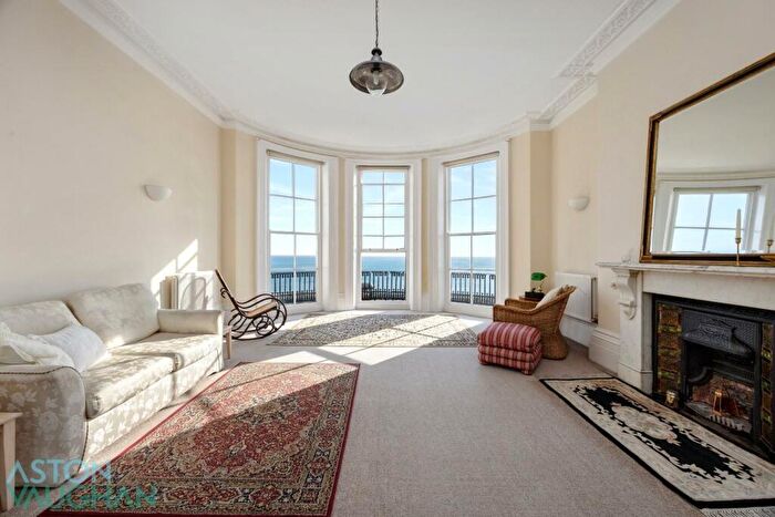 1 Bedroom Apartment For Sale In Marine Parade, Brighton, BN2