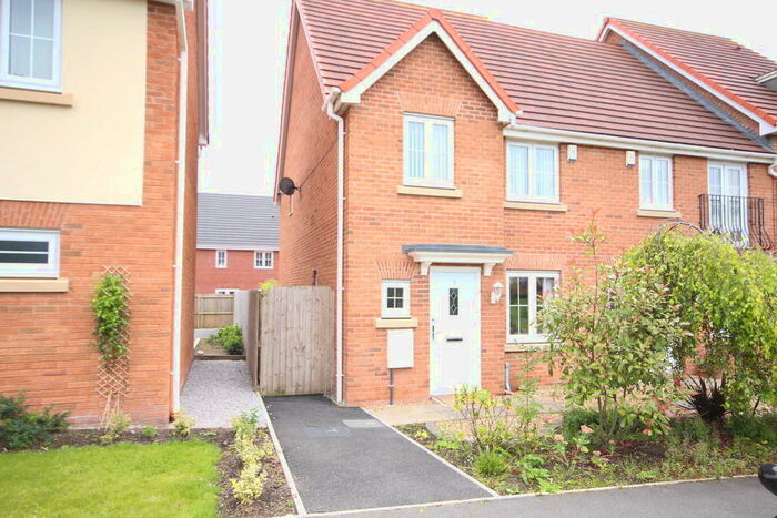 4 Bedroom End Of Terrace House To Rent In Hazelmere Avenue, Buckshaw Village, PR7
