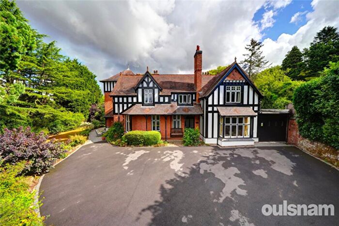 7 Bedroom Detached House For Sale In Dale Hill, Blackwell, Bromsgrove, Worcestershire, B60