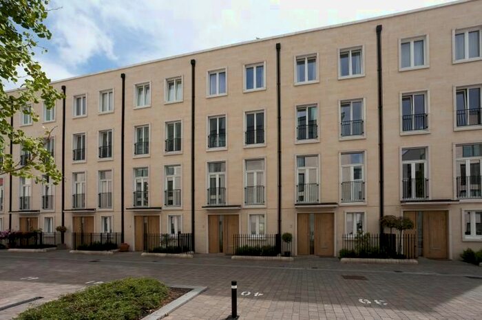 3 Bedroom Terraced House To Rent In Percy Terrace, Bath, BA2