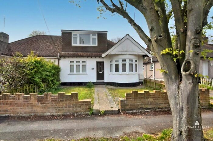 4 Bedroom Chalet To Rent In Warren Chase, Thundersley, SS7