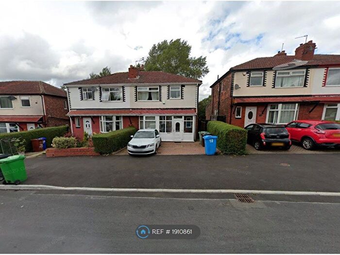 3 Bedroom Semi-Detached House To Rent In Huntley Road, Manchester, M8