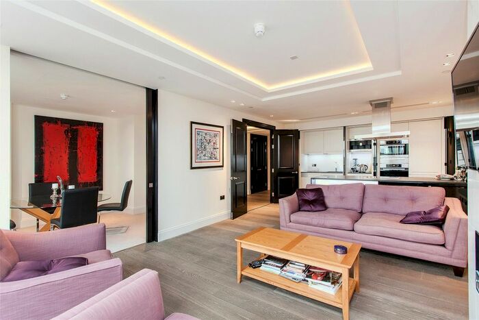 3 Bedroom Flat To Rent In Kensington High Street, London, W14