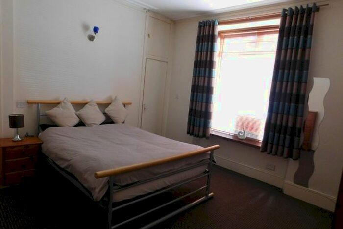 1 Bedroom Flat To Rent In Walker Road, Torry, Aberdeen, AB11