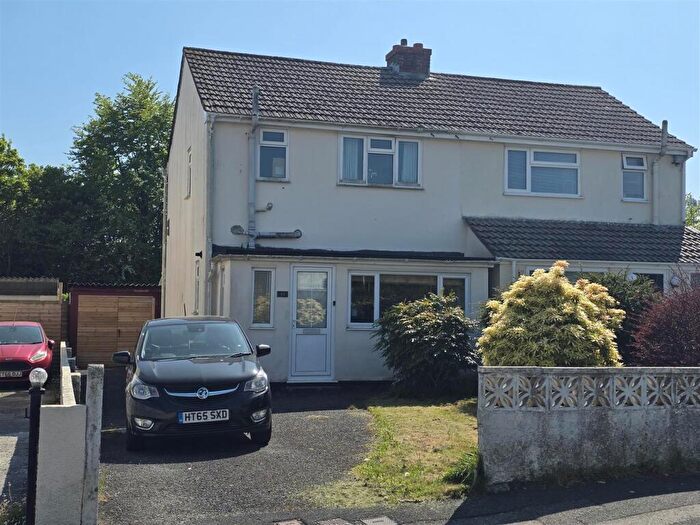 3 Bedroom Semi Detached House For Sale In St. Johns Road, Launceston, PL15