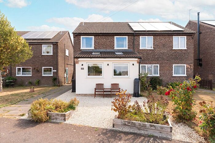 3 Bedroom Semi Detached House For Sale In Clarendon Drive, Martham, NR29