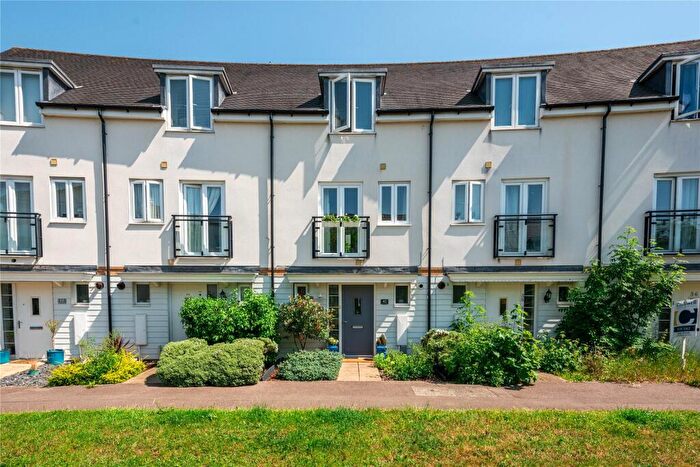 3 Bedroom Terraced House For Sale In Top Fair Furlong, Redhouse Park, Milton Keynes, Buckinghamshire, MK14