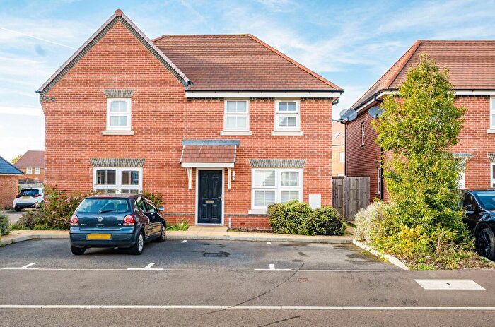 3 Bedroom Semi-Detached House For Sale In Blue Bird Way, Eastbourne, BN22