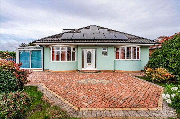 3 Bedroom Bungalow For Sale In Westward Ho, Grimsby, Lincolnshire, DN34