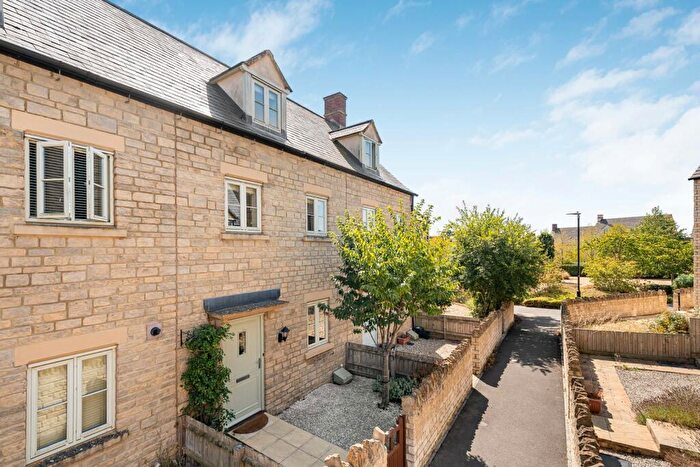3 Bedroom Terraced House For Sale In Moss Way, Cirencester, Gloucestershire, GL7