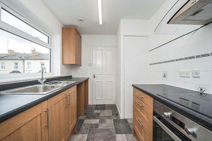 2 Bedroom Flat To Rent In Cheltenham, GL52
