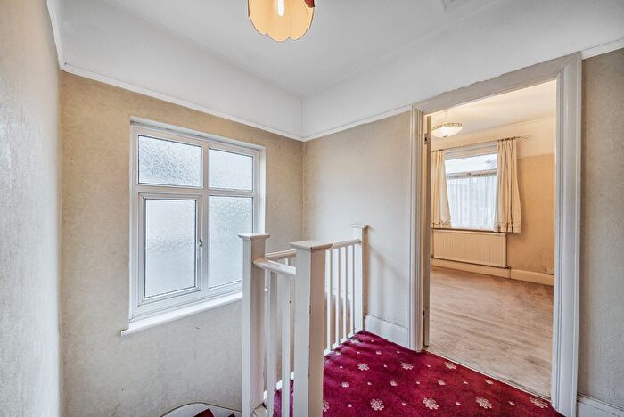 3 Bedroom Detached House For Sale In Marlborough Lane, London, SE7